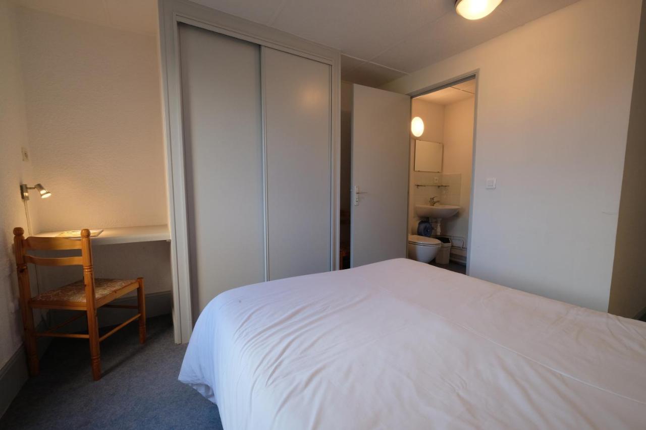 Les Quatre Vents Otel Courpiere Dış mekan fotoğraf